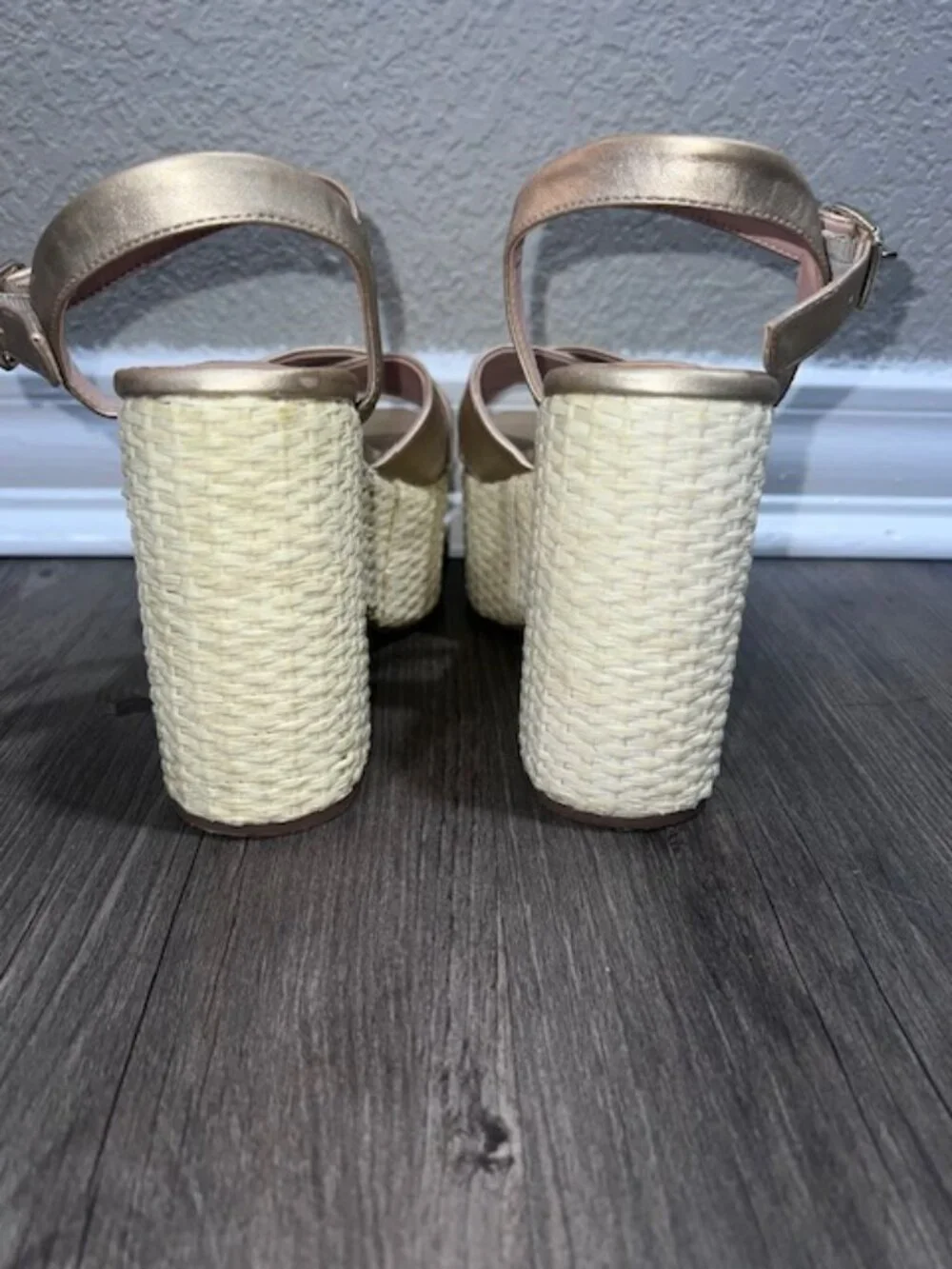 Steve Madden Steven New York Espadrille Platform Sandals – Size 7